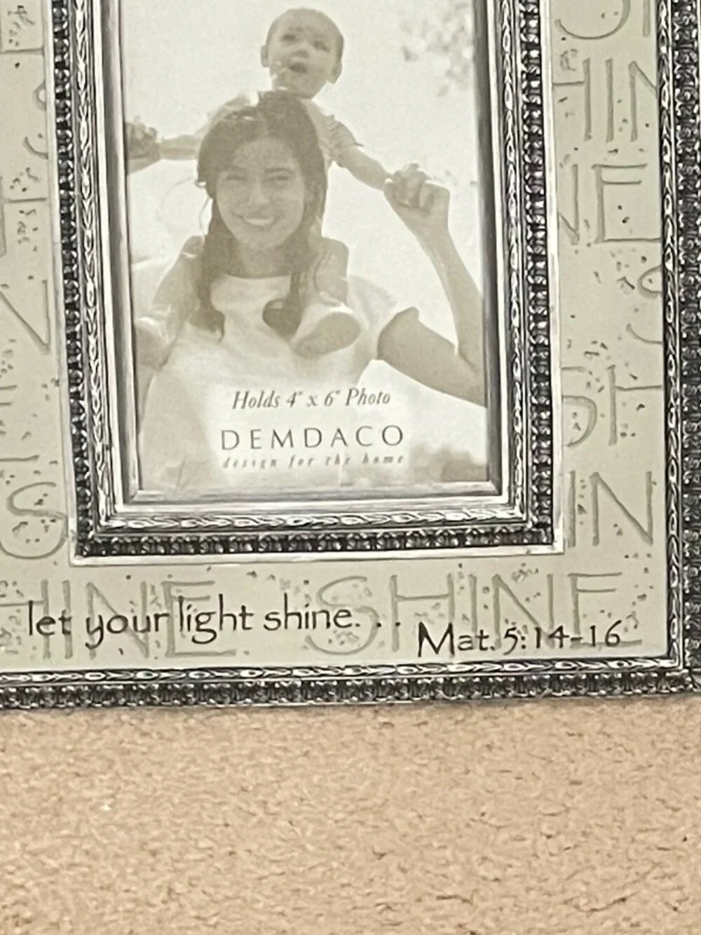 NEW DEMDACO Frame YOU ARE THE LIGHT OF THE WORLD LET YOUR LIGHT SHINE  4 x 6
